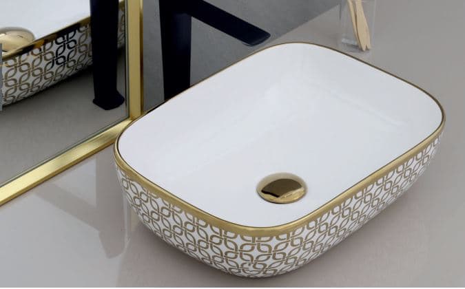 IMPORTED TABLE TOP (LAVISH)